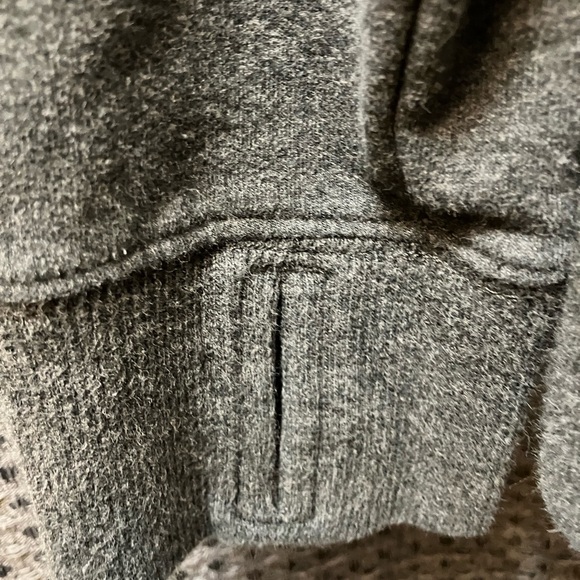 L.L. Bean Hoodie with Logo-Women's Small - Picture 5 of 9